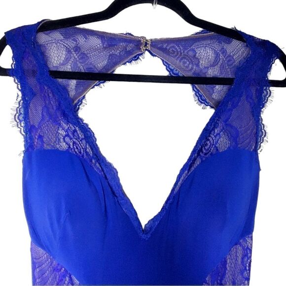 Xcite Womens Formal Royal Blue Evening Dress Size 8 Open Back Split Hem Lacy - Picture 5 of 14